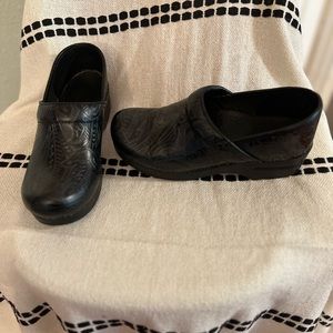 Women’s Dansko’s